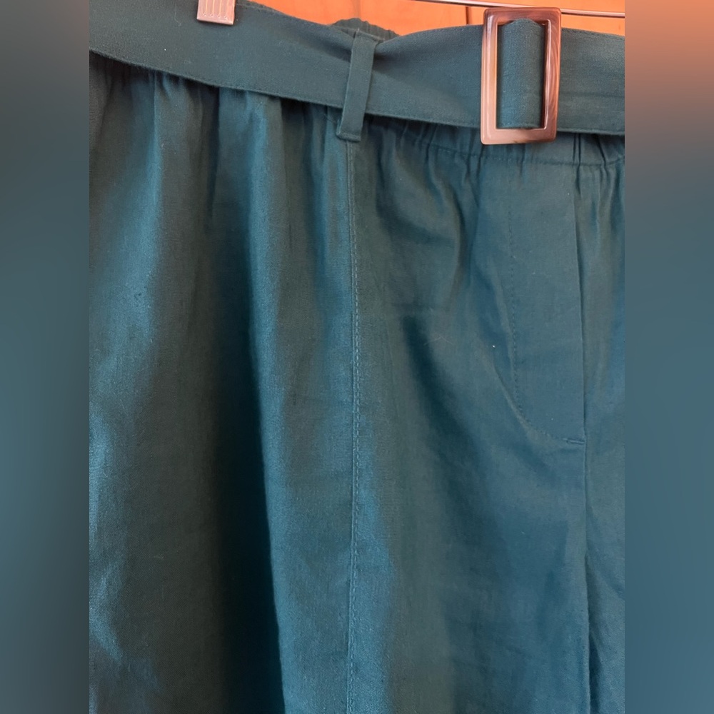 J. Jill Jenna Belted Full Leg Crop Linen Stretch Pants in Pacific Teal - Picture 9 of 10